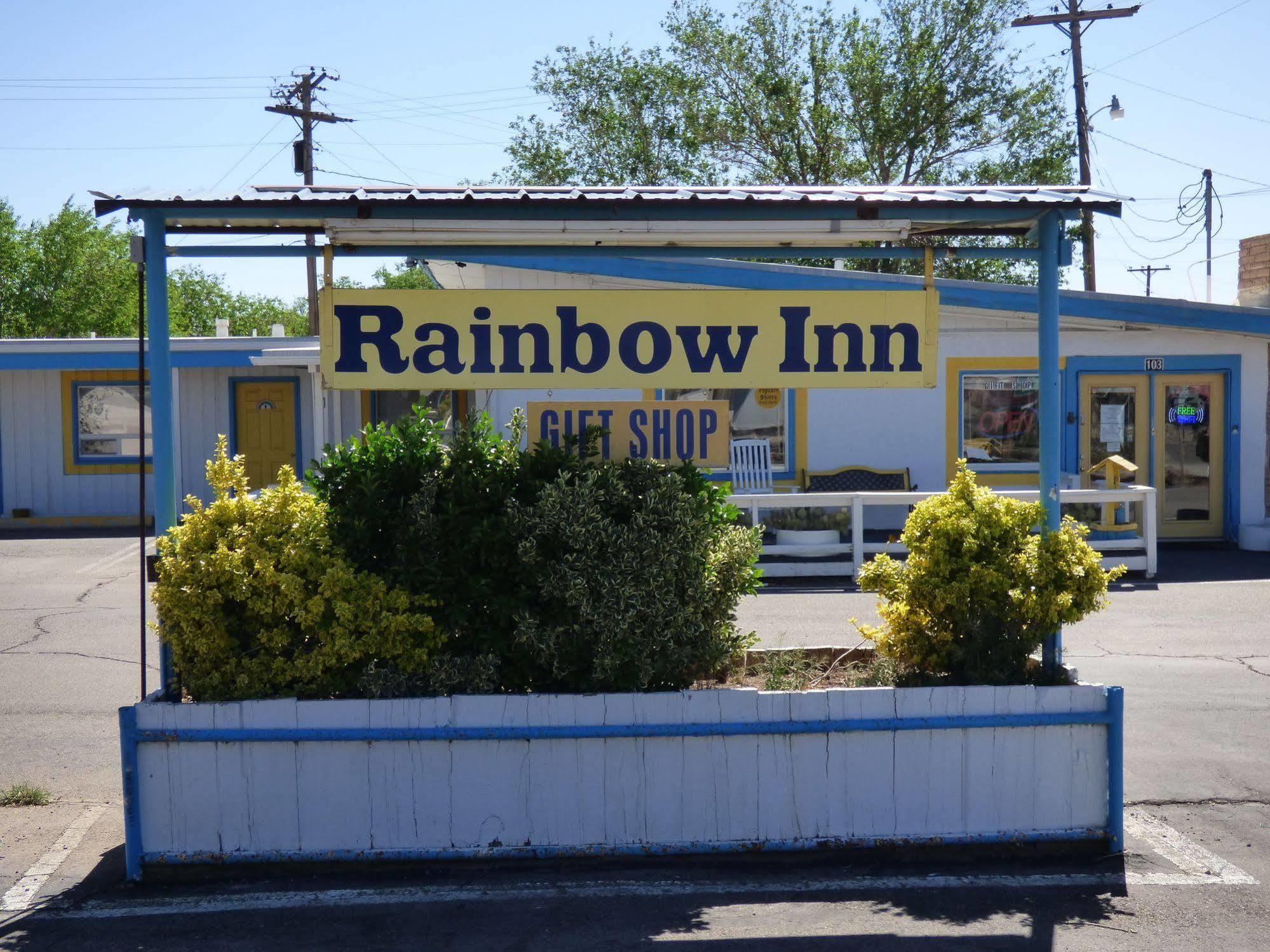 Rainbow Inn Carrizozo Bagian luar foto